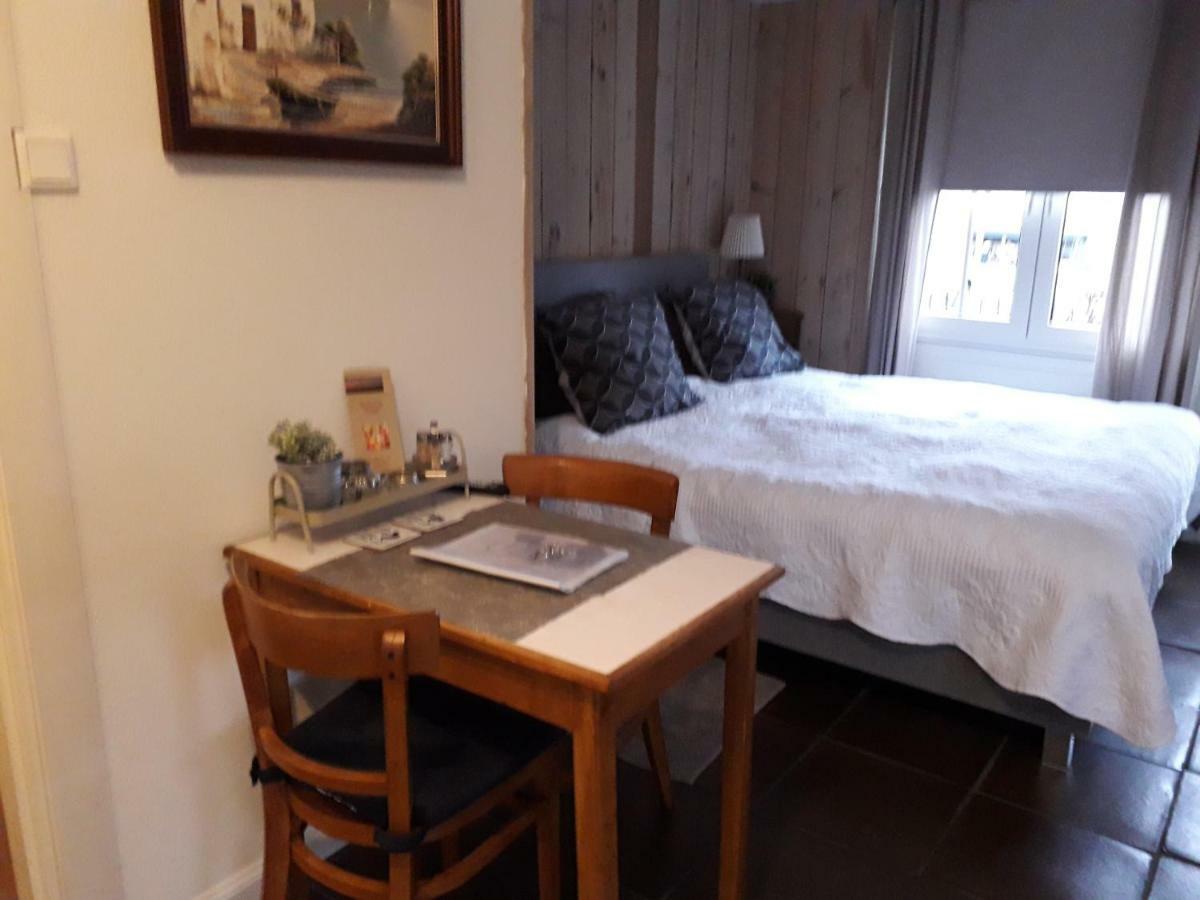 Anneke'S Bed En Botterhammeke Woensdrecht Exterior photo